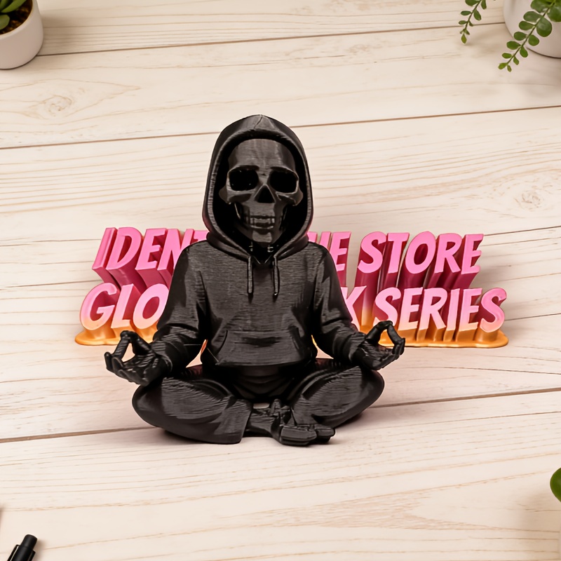 Yoga Fitness Model - Statua Gotica di Scheletro con Cappuccio