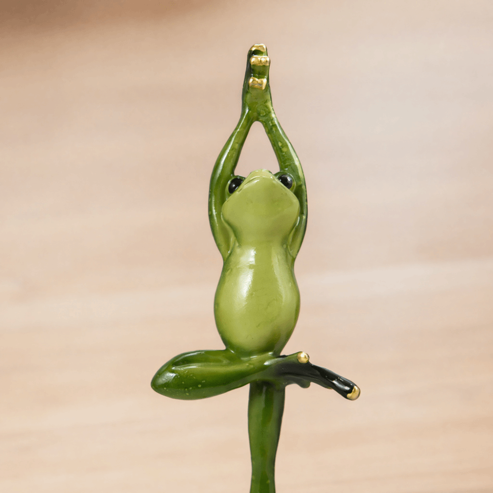 Statuetta in Resina di Anfibi  - Yoga Fitness Model recensione e prezzo